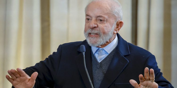 Debate entre Flávio x Lula na Globo está confirmado: dia e horário