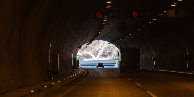 Vizinho do Brasil dará orgulho ao continente com túnel a 4.000 metros de altitude em obra de R$ 7,5 bilhões