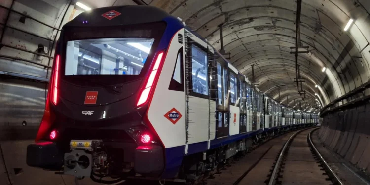 Tradicional estádio de futebol terá metrô de R$ 410 milhões com 12 elevadores panorâmicos e 24 escadas rolantes