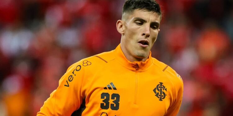 Atacante do Grêmio disputado por Marseille e Anderlecht; Rochet custou quase R$ 400 mil por jogo no Inter